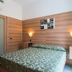 Europa Apartman *