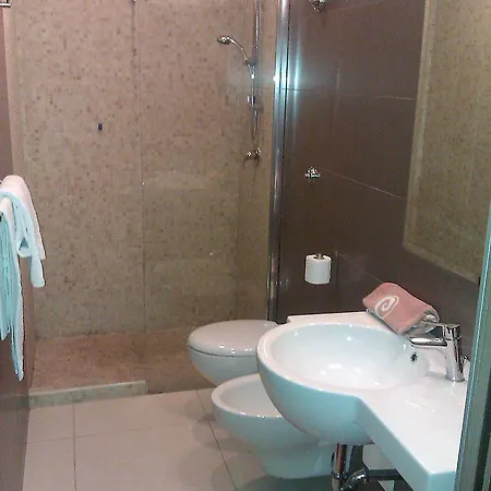 Europa Apartment *